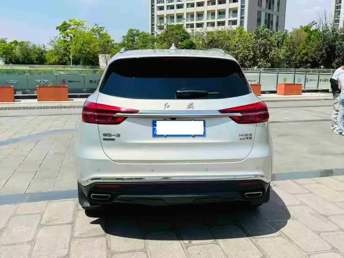 Hongqi HS5 2022 Model 2.0T Smart Flag Enjoy 4WD Edition