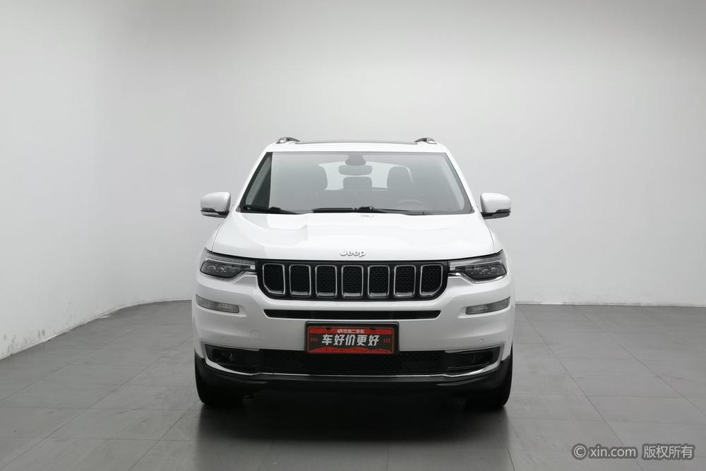 Commander Модель 2018 года 2.0T 4WD Premium National V