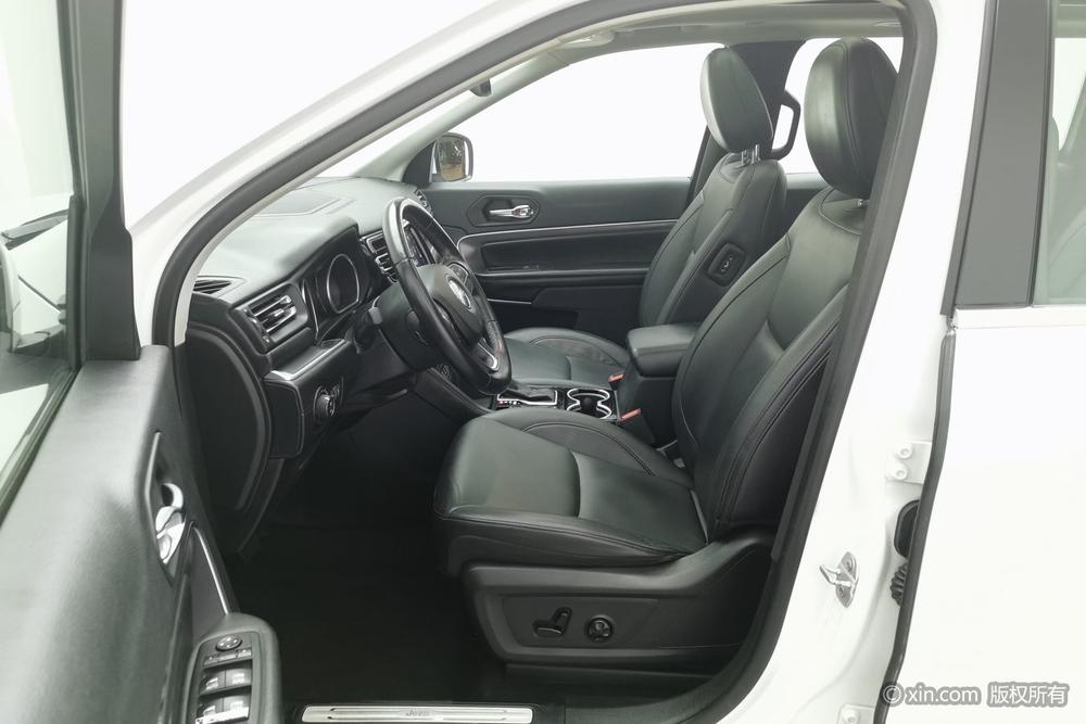 Commander Модель 2018 года 2.0T 4WD Premium National V – фото 18