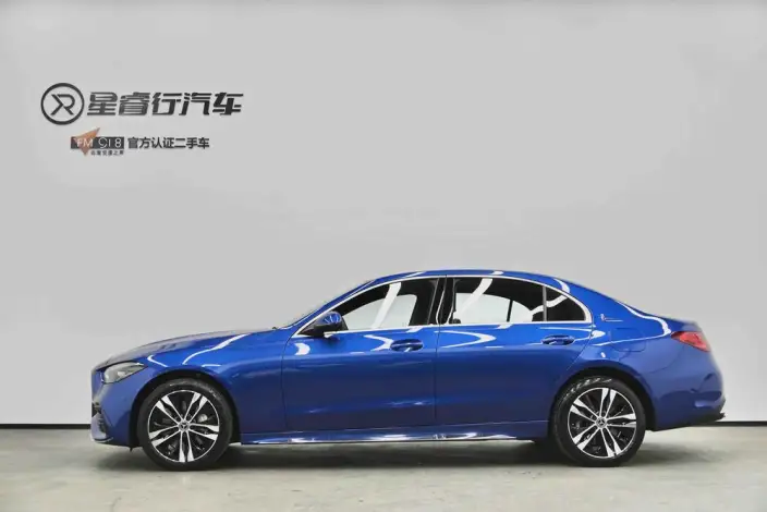 Mercedes-Benz C-Class PHEV 2023 Model Facelift C 350 eL – фото 3