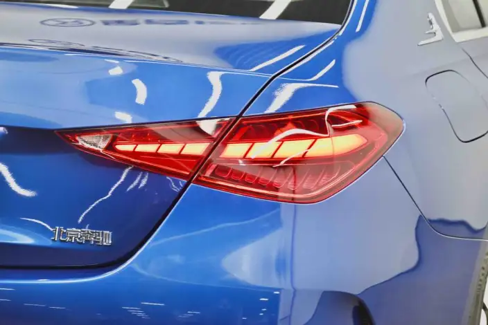 Mercedes-Benz C-Class PHEV 2023 Model Facelift C 350 eL – фото 7