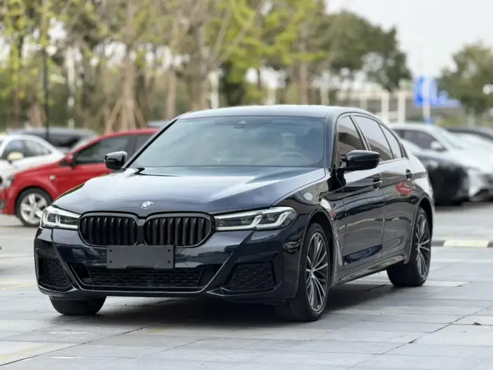BMW 5 Series 2022 Model 530Li Leading Model M Sports Set – фото 1