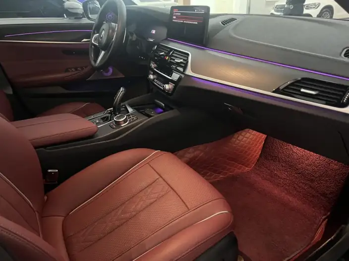 BMW 5 Series 2022 Model 530Li Leading Model M Sports Set – фото 8