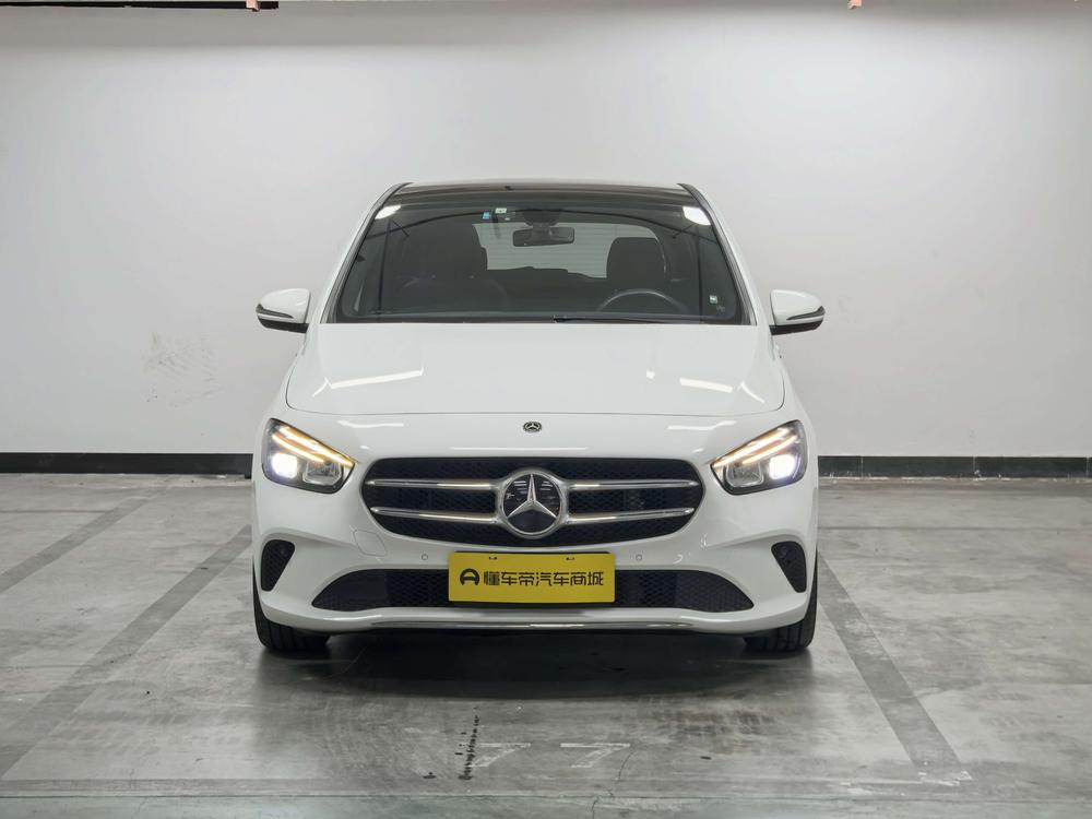 Mercedes-Benz B-Class Модель 2020 года B 200 Dynamic