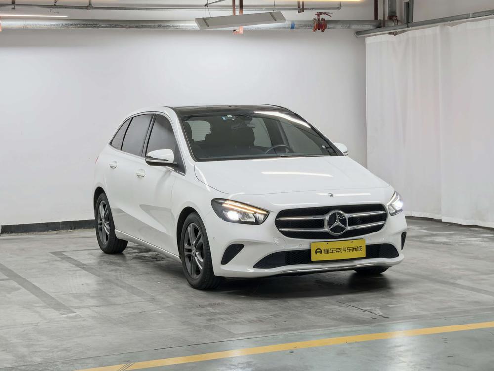Mercedes-Benz B-Class Модель 2020 года B 200 Dynamic