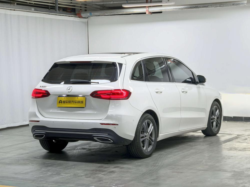 Mercedes-Benz B-Class Модель 2020 года B 200 Dynamic – фото 7