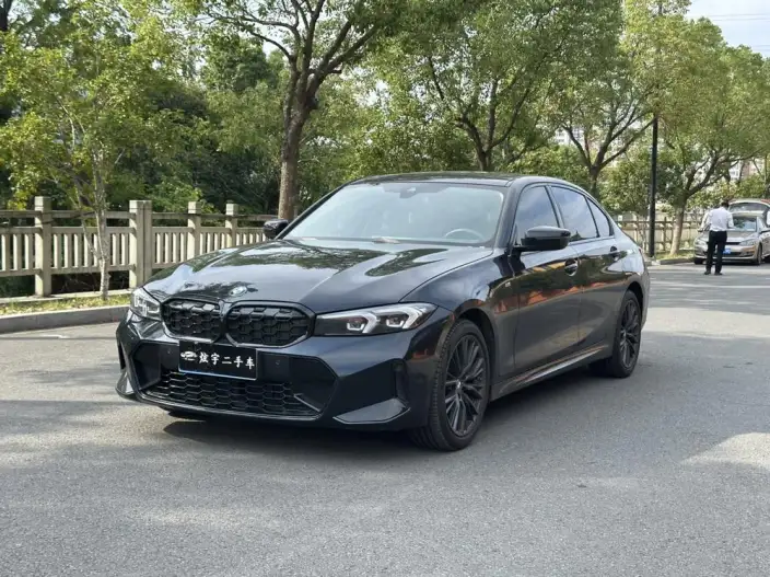 BMW 3 Series 2023 Model 325Li M Sports Night Set – фото 1