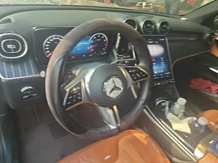 Mercedes-Benz GLC 2023 Model GLC 260 L 4MATIC Dynamic Model 5 seat – фото 7