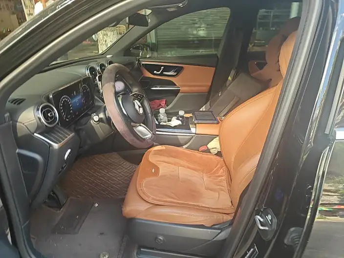 Mercedes-Benz GLC 2023 Model GLC 260 L 4MATIC Dynamic Model 5 seat – фото 10