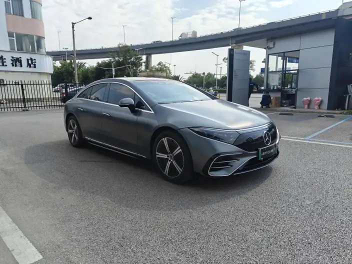 Mercedes-Benz EQS 2023 Model EQS 450+ Deluxe Edition – фото 3