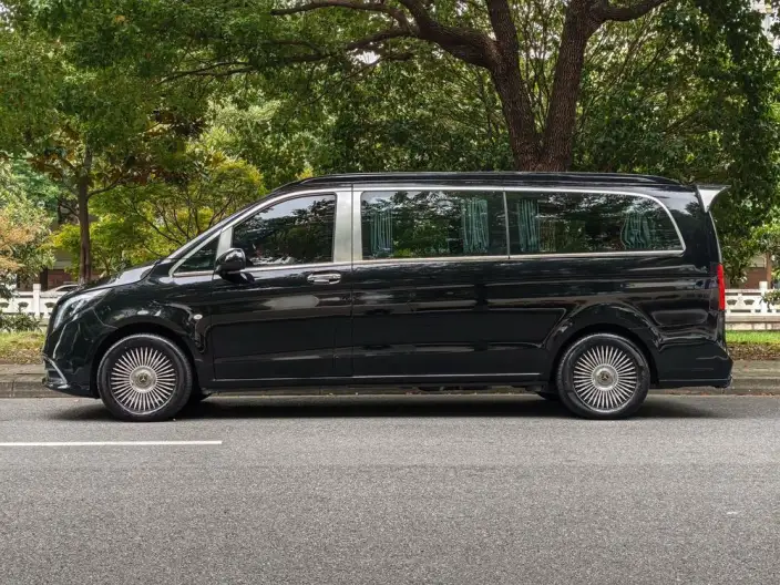 Viano 2023 Model 2.0T Elite Edition 7 seat