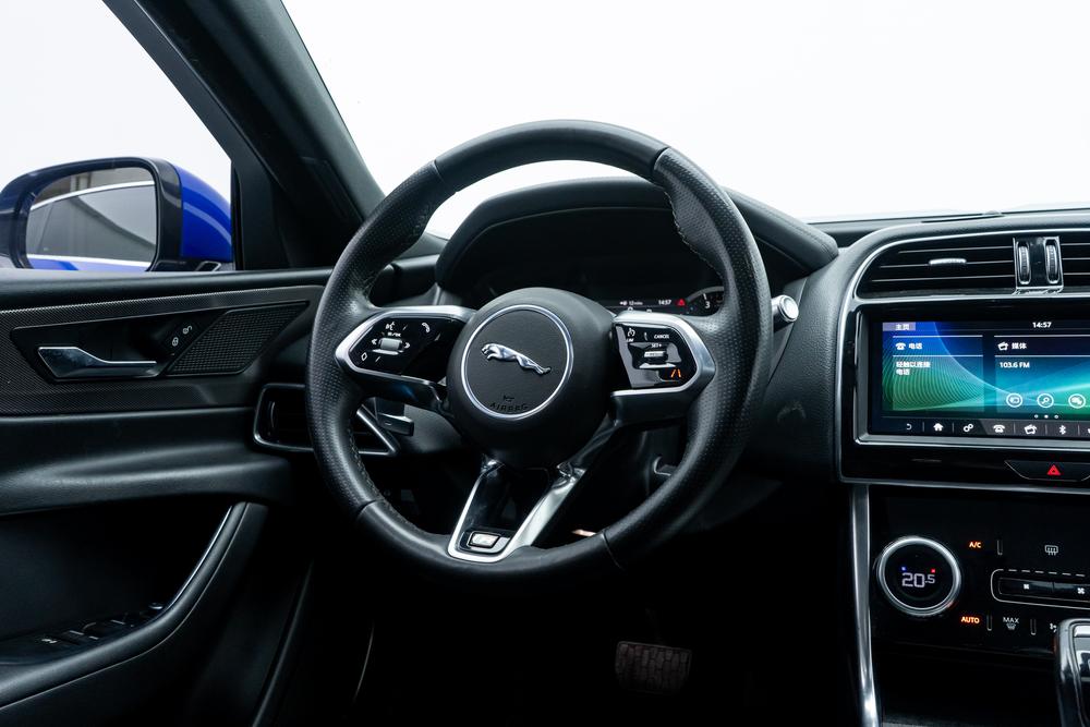 Jaguar XE L Модель 2020 года 2.0T 200PS R-DYNAMIC 青春 Sports Edition – фото 16