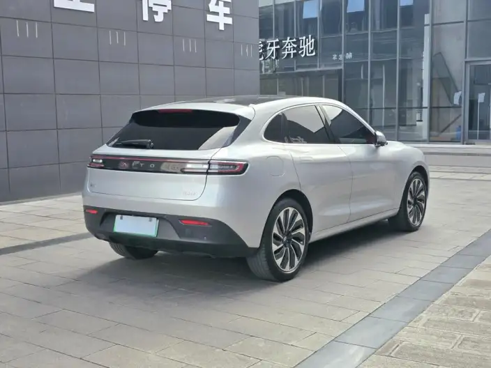 Aito M5 2022 Model Pure Electric 4WD Performance Edition – фото 6