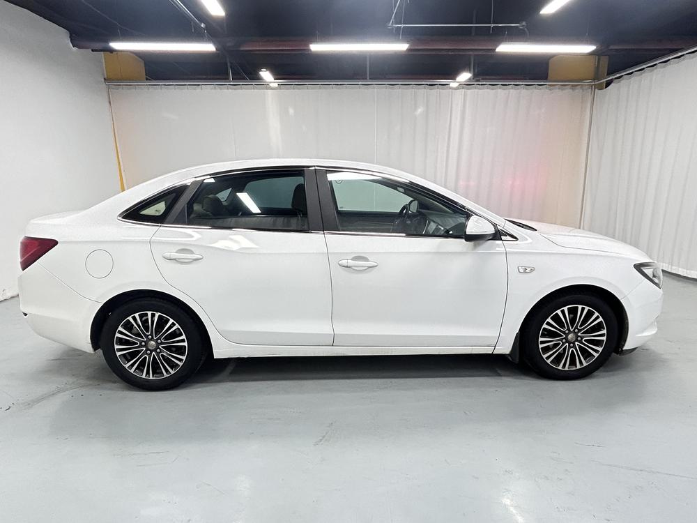 Buick Excelle 2016 модификация 18T DCT Elite – фото 8