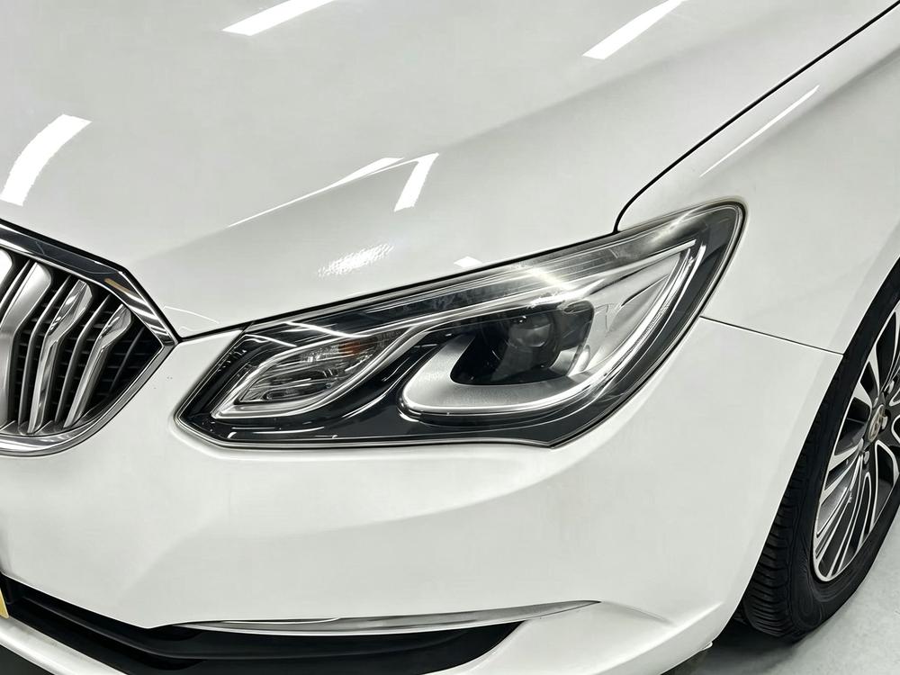 Buick Excelle 2016 модификация 18T DCT Elite – фото 12