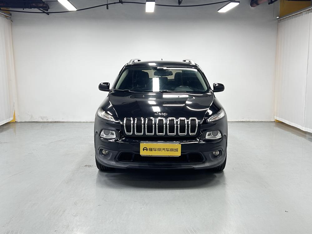 Jeep Cherokee 2016 модификация 2.0L Luxgen превосходить Edition