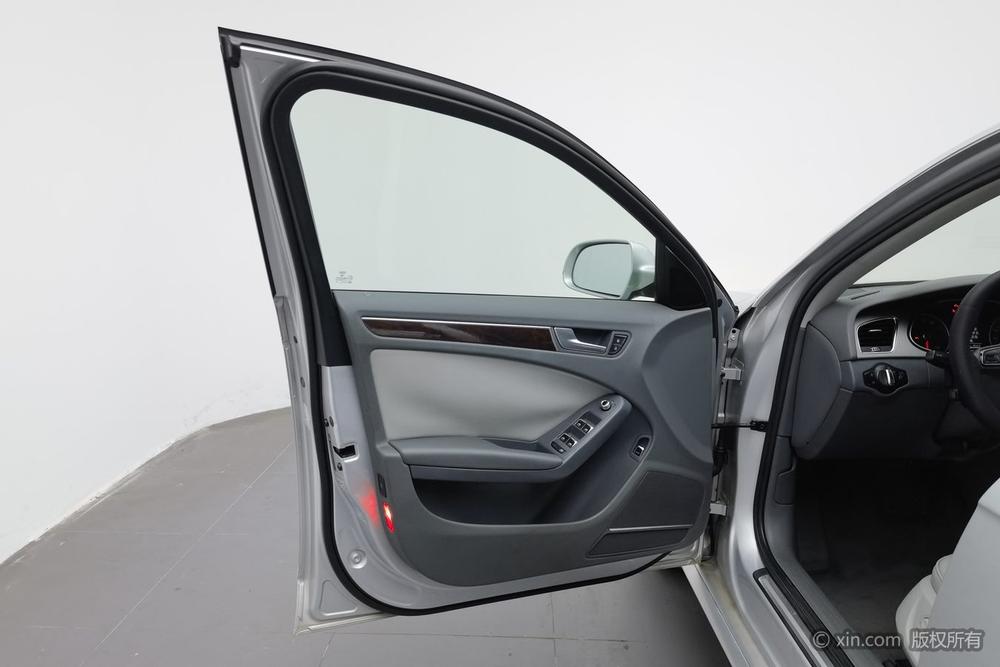 Audi A4L 2013 35 TFSI Automatic Standard – фото 22