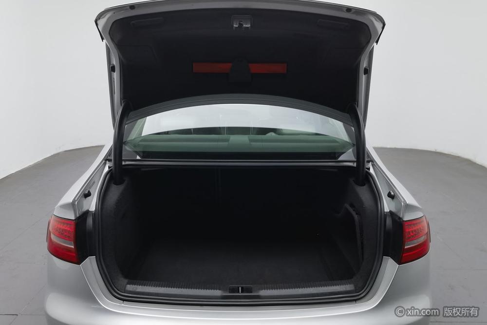 Audi A4L 2013 35 TFSI Automatic Standard – фото 24