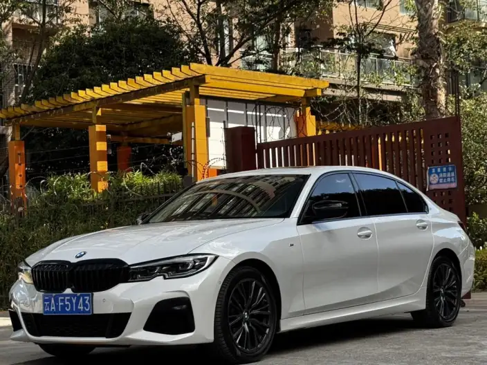 BMW 3 Series 2022 Model 325Li M Sports Night Set
