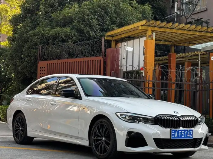 BMW 3 Series 2022 Model 325Li M Sports Night Set