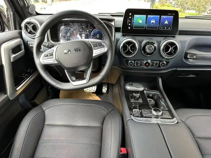 BAIC BJ40 2023 Model 2.0D Automatic 4WD Blade Hero Edition Warrior Model – фото 10