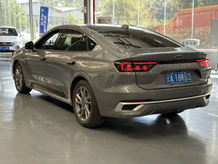 Ford Mondeo 2023 Model EcoBoost 180 Luxury Model