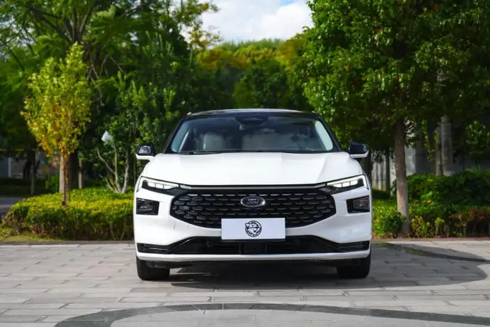 Ford Mondeo 2022 Model Facelift EcoBoost 245 Luxury Model
