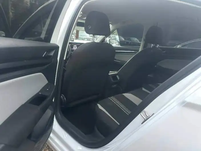 Volkswagen Bora 2023 Model 200TSI DSG Smooth Ride Edition – фото 9