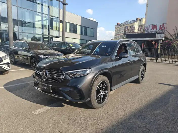 Mercedes-Benz GLC 2025 Model GLC 260 L 4MATIC Luxury Model 5 seat – фото 10