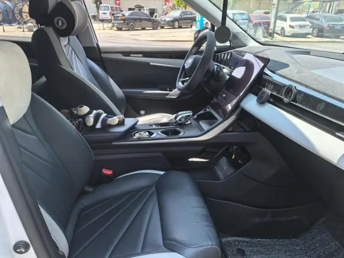 Geely Boyue L 2023 Model 1.5TD DCT Luxury Model – фото 8