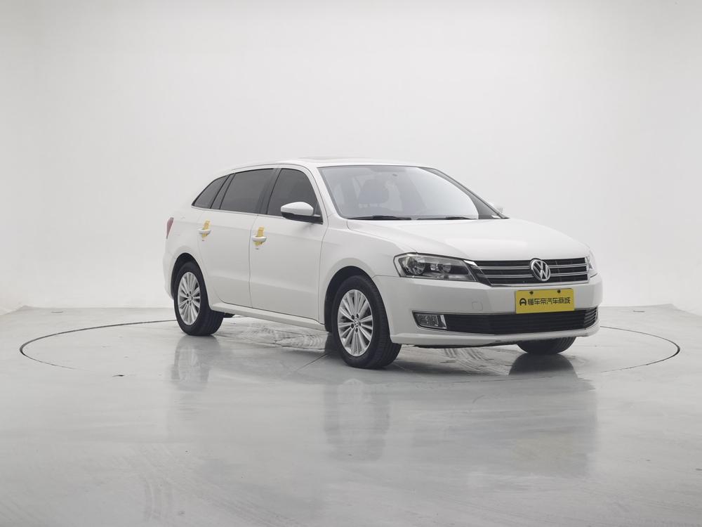 Volkswagen Lavida Plus 2013 модификация 1.4TSI Manual Com f ort