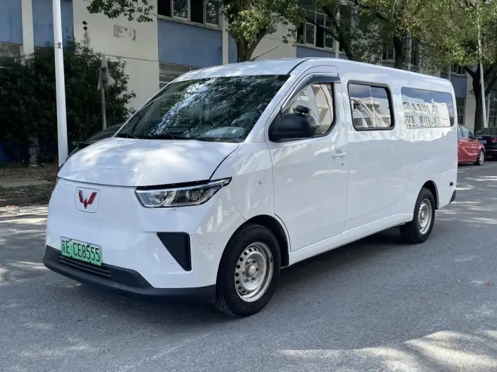 Wuling Yangguang 2026 Model 440km Passenger car Edition Comfort Model 6 seat – фото 1