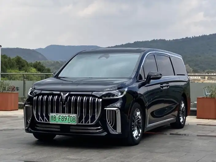 VOYAH Dreamer PHEV 2024 Model Ultra-long Endurance Superior Edition – фото 1