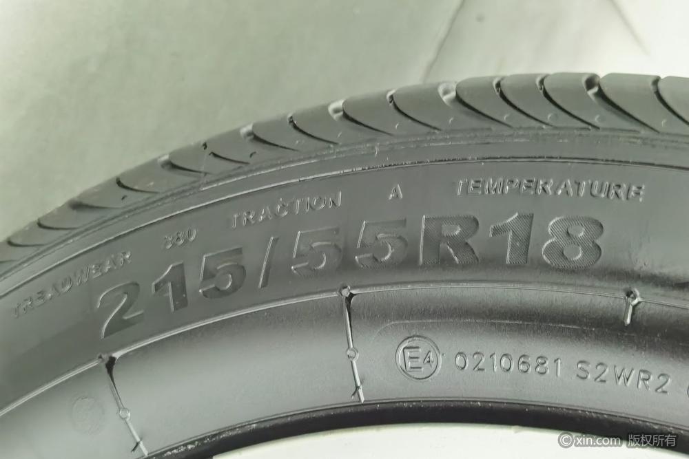 Geely Binyue 2019 260T DCT Knight China VI – фото 9