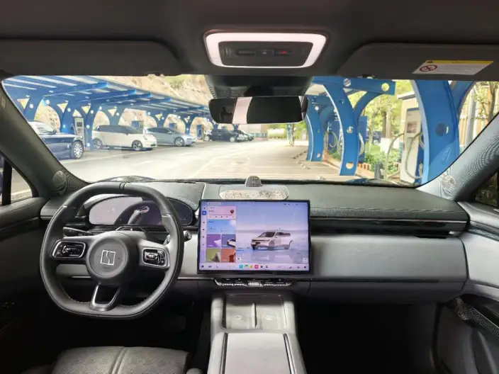 ZEEKR 7X 2025 Model 100kWh Long Battery Life Pro Rear Drive Smart Driving Edition – фото 9