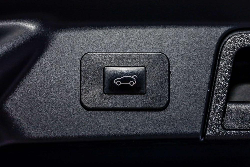 Land Rover Range Rover Velar 2020 P250 – фото 10