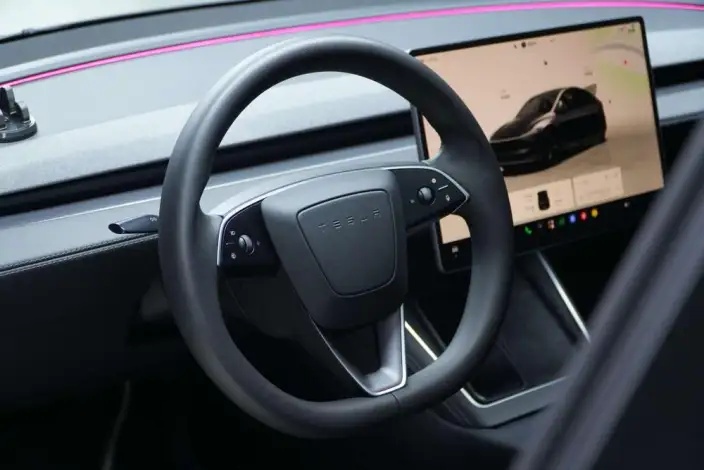 Model Y 2025 Model Rear-wheel drive version – фото 10