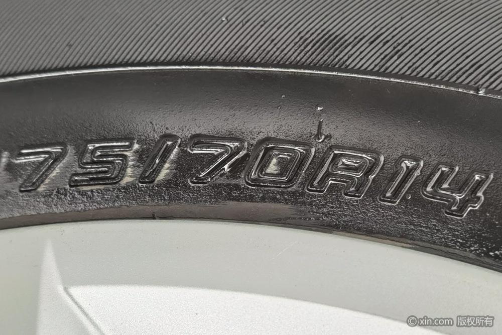 Volkswagen Santana 2015 1.6L Manual Fashion – фото 11
