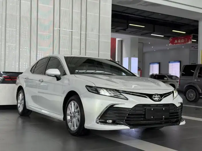 Toyota Camry 2021 Model 2.0G Deluxe Edition