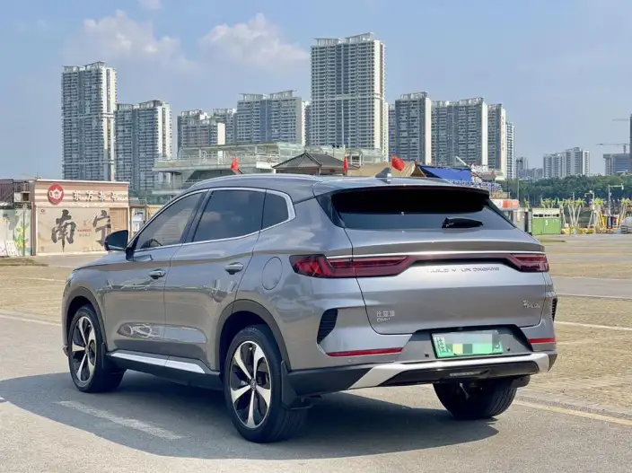 BYD Song PLUS DM 2021 Model DM-i 110KM 2WD Flagship PLUS 5G Edition