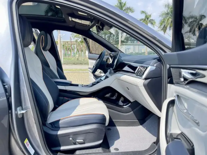 BYD Song PLUS DM 2021 Model DM-i 110KM 2WD Flagship PLUS 5G Edition – фото 9