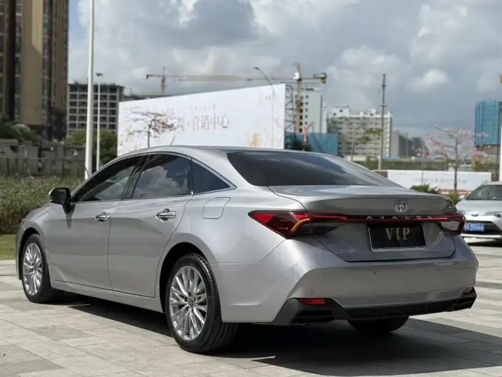 Toyota Avalon 2024 Model 2.0L CVT Deluxe Edition
