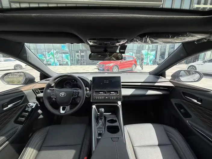 Toyota Avalon 2024 Model 2.0L CVT Deluxe Edition – фото 9