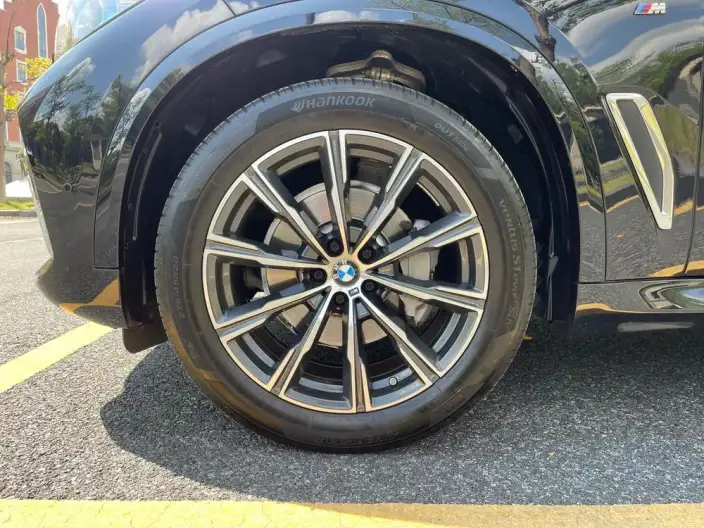 BMW X5 2022 Model xDrive 30Li Exclusive Model M Sports Set – фото 10