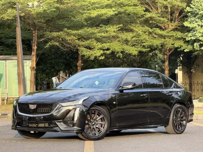 Cadillac CT5 2023 Model 28T Noble Model – фото 1
