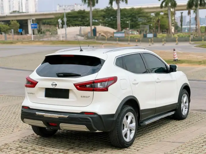 Nissan Qashqai 2022 Model 2.0L XV Smart Edition – фото 7