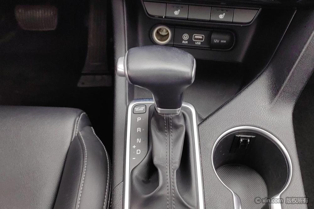 KIA KX5 2016 модификация 2.0L автоматическое 2WD GLS – фото 14