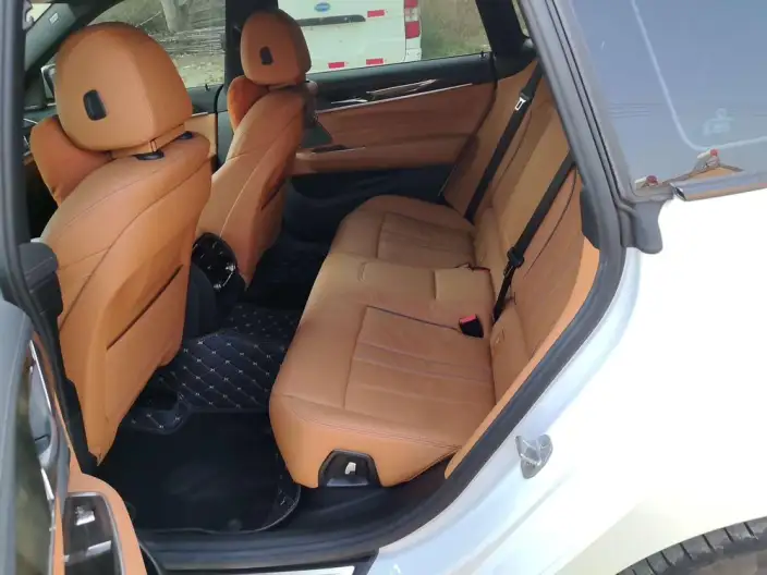 BMW 6 Series GT 2022 Model 630i M Sports Set – фото 8
