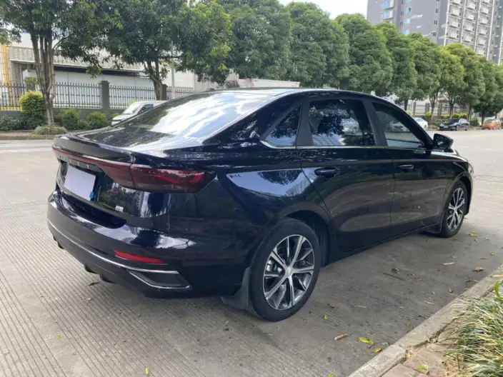 Geely Emgrand 2022 Model No. 4 Gen 1.5L CVT Flagship Model – фото 6