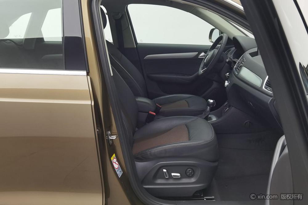 Audi Q3 2016 30 TFSI Style – фото 11
